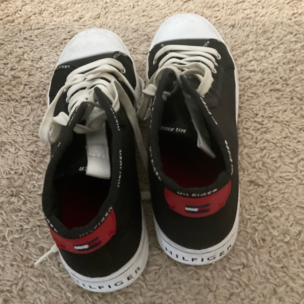 Tommy Hilfiger sneakers
